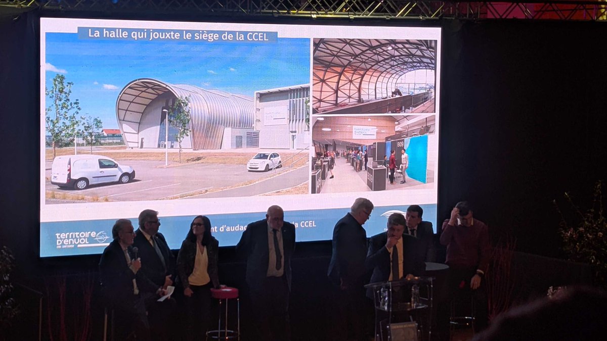 PixelDeLune tweet media