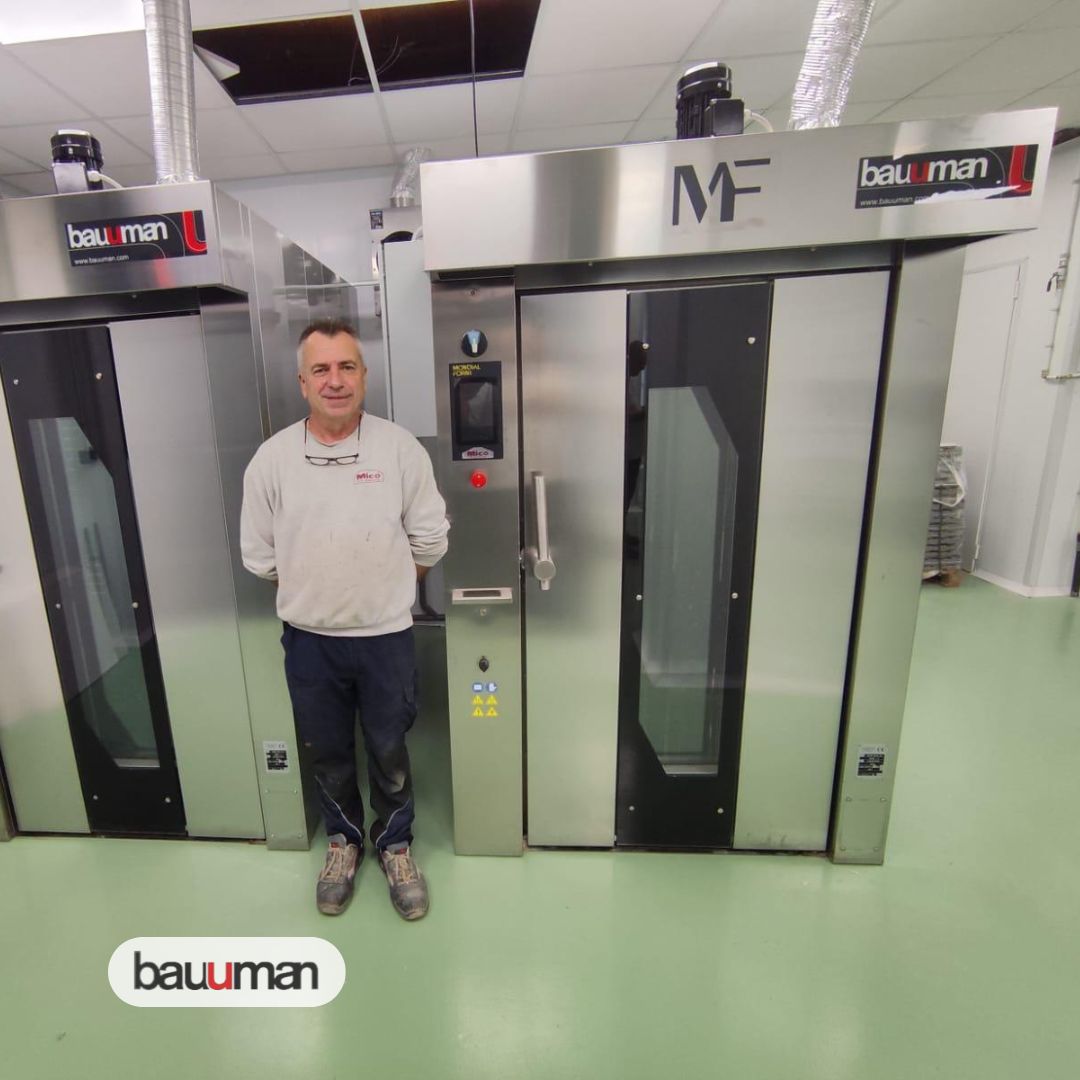 BauumanTech's tweet image. Hornos MONDIAL FORNI con EFECTO SUELA 😎✔️ mínimo espacio y con la tecnología exclusiva MONDIAL FORNI 😊

Somos distribuidor en exclusiva para la Comunidad Valenciana🤝☎️639 532 596

#bauuman #obradortradicional #pandeverdad #panaderia #hornoprofesional #horno #tecnología