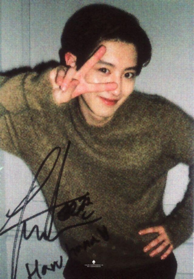 cyhourly's tweet photo. 엑소 박찬열  #CHANYEOL #찬열 https://t.co/mewUKDzlb6