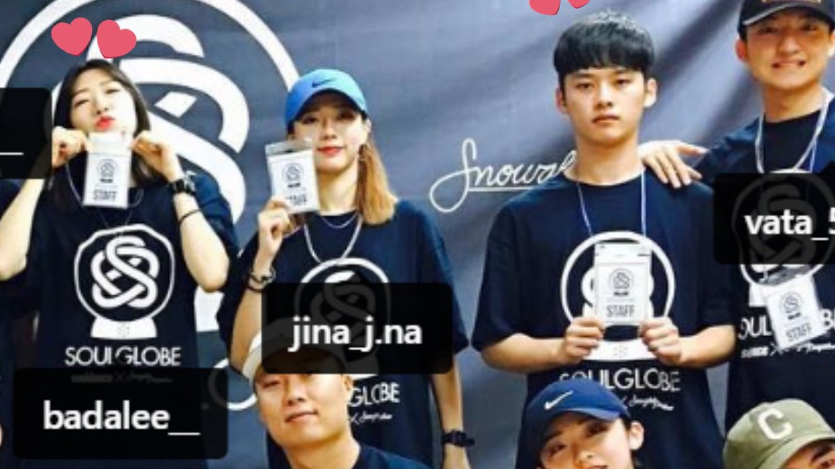 MlNHORIZON's tweet photo. lee know reuniting with his dance crew members from 9 years ago where he was the maknae of the team.. this is a full circle 🥹🥹🥹 https://t.co/BdZyQ7mqJY