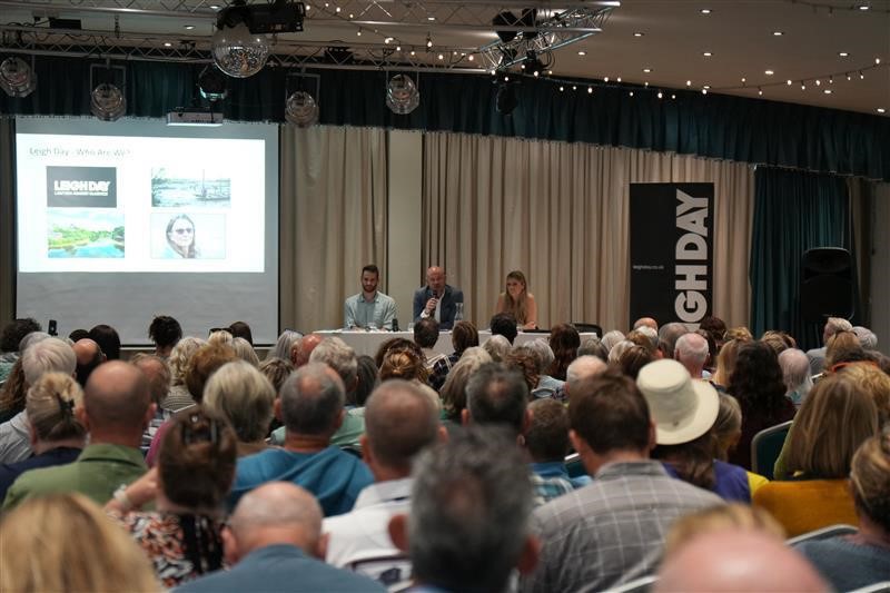 The Exmouth Sewage Pollution legal team is hosting a community drop-in this Friday! Come and meet the team, ask questions, and learn about the legal action.

Swipe to see photos from our last community drop-in event📷

#ExmouthSewagePollution