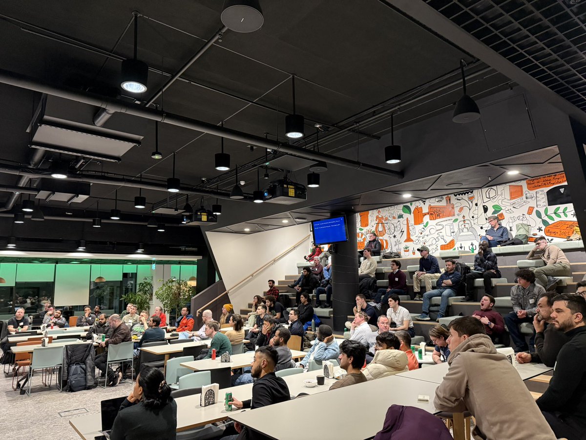 PythonIreland's tweet image. Pictures from last nights monthly meetup!
Thanks to our speakers @vvatsa and Manuel and our hosts at @MongoDB!
We’re always on the lookout for more people willing to share their Python stories, submit your ideas here:
python.ie/meetups/
#PyConIe #Python #PyCon