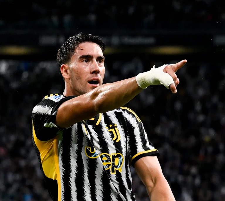 🚨𝐄𝐗𝐂𝐋: Arsenal have approached Juventus to sign Dušan Vlahović on loan with option to buy. #AFC <a href="/PurplePanel/">Purple Panel</a>