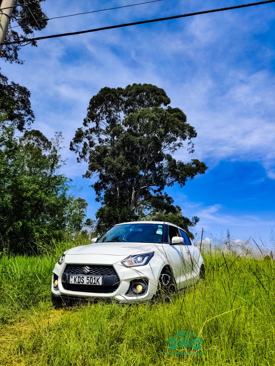 beforward254's tweet image. On Sunday we delivered this 2019 Suzuki Swift Sport, the ultimate Pocket Rocket🚀
Whether you&apos;re in the city or feeling adventurous, it got you covered.😁
Total landing cost: Kes 1.705M 💰 
Hit us up for a similar unit and all your import needs🤝🏾
Interior pics below