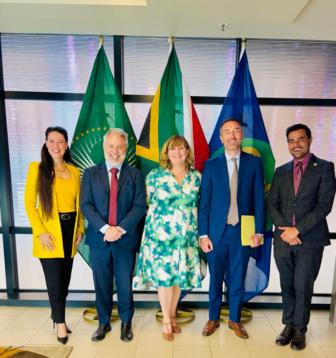 Brazilian Embassy in South Africa (@brazilembrsa) on Twitter photo This week, the Embassy of Brazil in Pretoria held its 1st meeting of 2025 with <a href="/DIRCO_ZA/">DIRCO South Africa</a>, addressing key topics in culture, consular affairs, & legal cooperation. A great start to a year of active collaboration & stronger 🇧🇷🤝🇿🇦 ties! 🌍✨ #BrazilInSouthAfrica #DIRCO #Diplomacy This week, the Embassy of Brazil in Pretoria held its 1st meeting of 2025 with <a href="/DIRCO_ZA/">DIRCO South Africa</a>, addressing key topics in culture, consular affairs, & legal cooperation. A great start to a year of active collaboration & stronger 🇧🇷🤝🇿🇦 ties! 🌍✨ #BrazilInSouthAfrica #DIRCO #Diplomacy