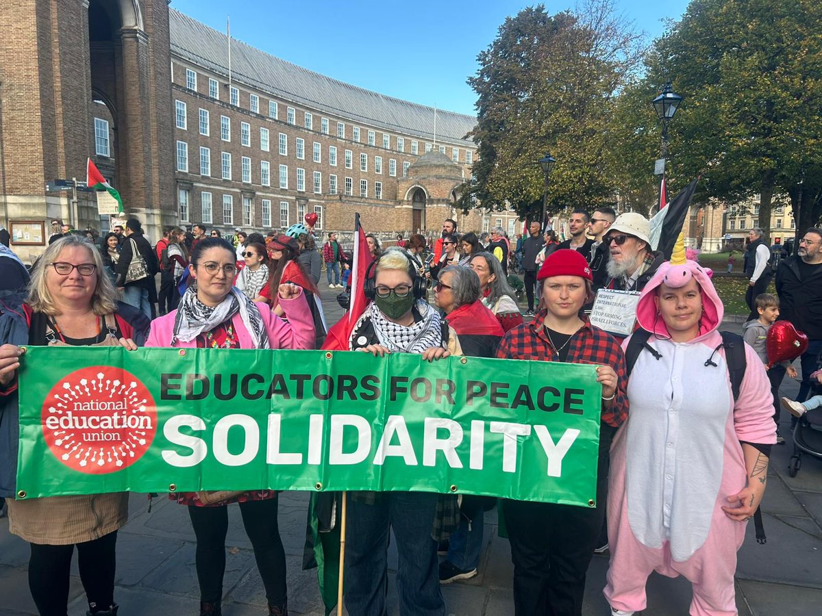 🇵🇸 BREAKING NEWS: Bristol City Council Votes to Divest for Palestine! 🇵🇸✊