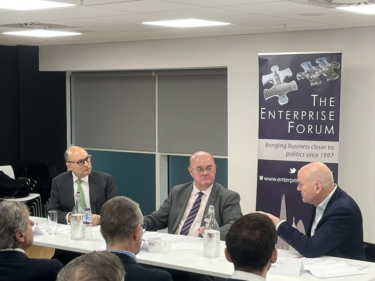 EntForumUK's tweet image. Thank you to @griffitha for joining @EntForumUK members this morning to discuss the economic landscape after the Autumn Budget and for listening to British businesses on their recommendations to boost the economy. A huge thanks to @ADSgroupUK for kindly hosting the discussion.