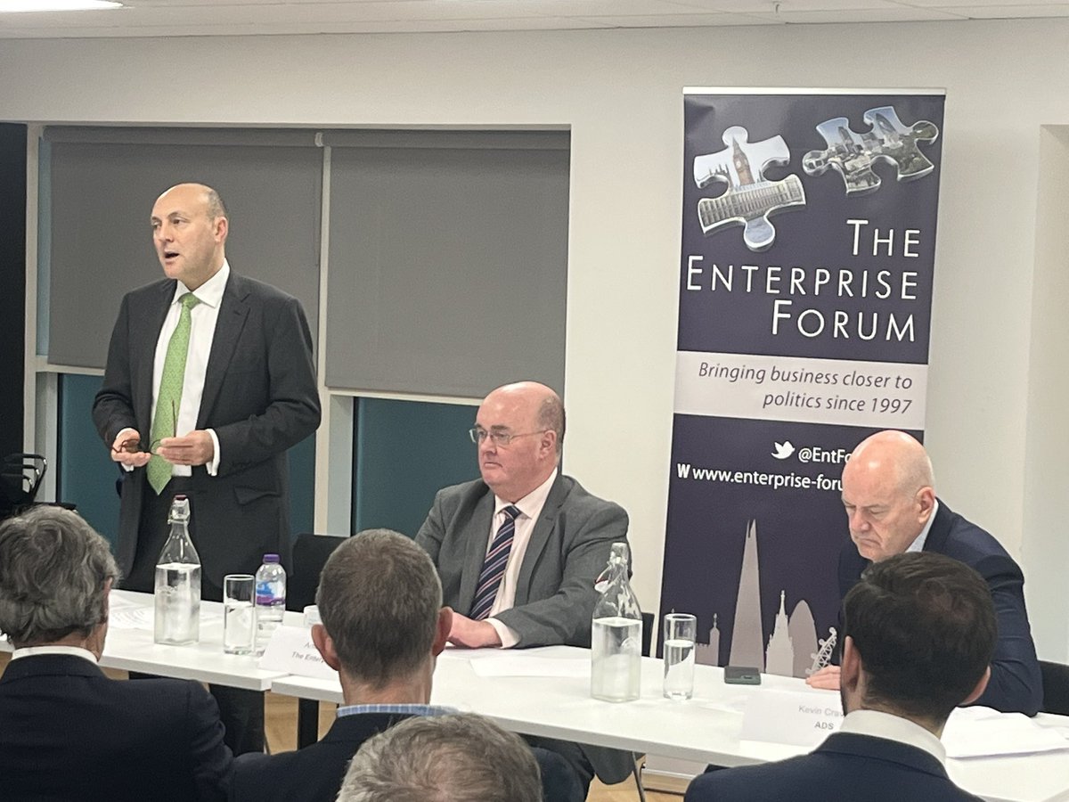 EntForumUK's tweet image. Thank you to @griffitha for joining @EntForumUK members this morning to discuss the economic landscape after the Autumn Budget and for listening to British businesses on their recommendations to boost the economy. A huge thanks to @ADSgroupUK for kindly hosting the discussion.
