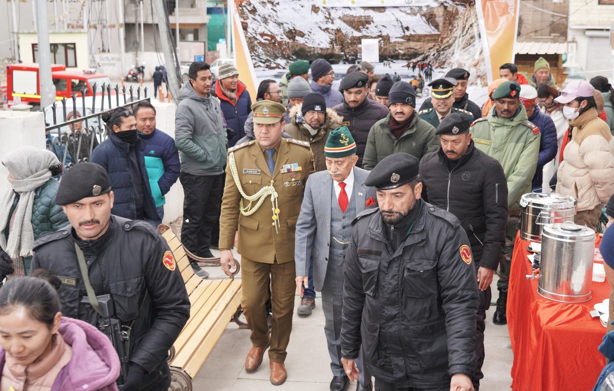 lg_ladakh's tweet photo. The Hon'ble Lieutenant Governor, Brigadier (Dr) BD Mishra (Retd), visited the #ChaderTrek Registration Centre in Leh today to review the ongoing #Chader Trek and assess the facilities at the #TouristInformation Centre.
#ChaderTrek #WinterLadakh
#TourismLadakh @utladakhtourism https://t.co/ijjpsBe9qU