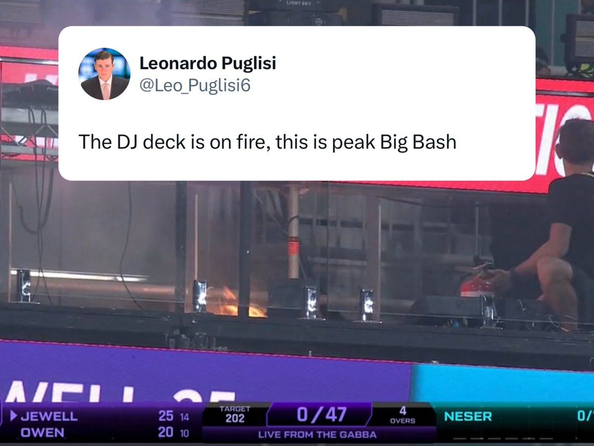 thecastpatrol's tweet image. The Big Bash DJ is setting the crease on fire! 🔥🎶

#BBL14 #BigBash #Fire