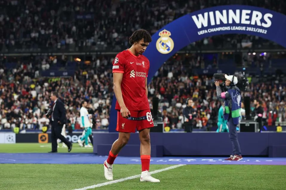 🔴🇪🇸 Trent to Madrid: Who wins and who loses?

A breakdown:

<a href="/harry_thursby/">Harry Thursby</a> #Trent #TAA #Madrid #LiverpoolFC