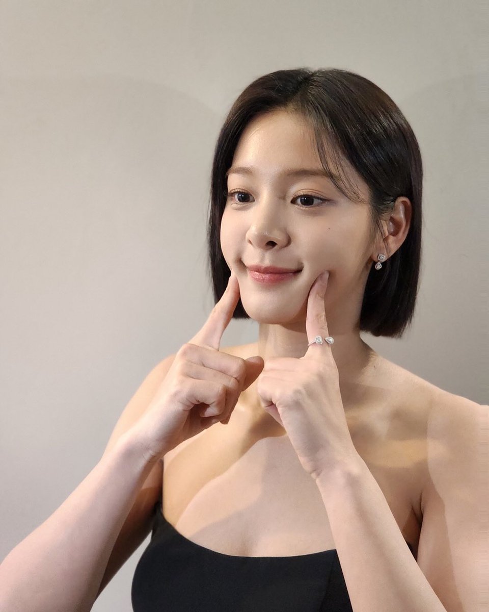 open.spotify.com/track/27Ul8pU6…