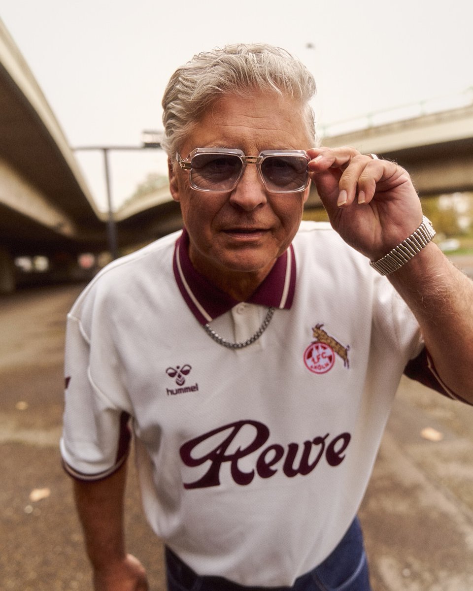 classicshirts's tweet photo. 🚨 Shirt Alert 🚨

The FC Köln retro shirt designed by Hummel x WE:FC.

A lovely off-white shirt featuring a classic waffle texture throughout, the shirt has been designed to celebrate the heritage of the supporters. https://t.co/9jdOeXglYX