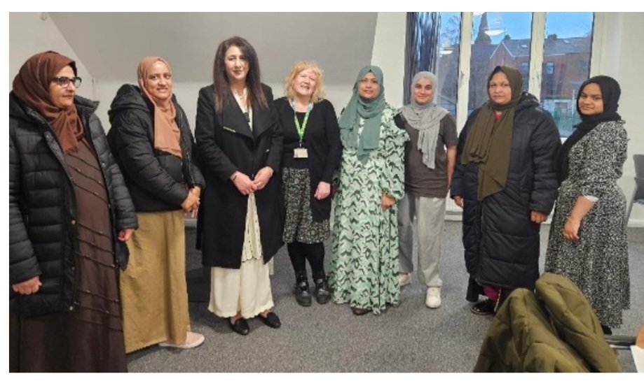 CHAI_Project's tweet photo. Brilliant last few sessions @WernethPS Chai, as part of our @WeActTogether one fund, mums have been completing the wellbeing program. We also had PCOS Jackie and Mike come in to talk about personal safety. A farewell to the amazing @HodgkissJackie who has been a pillar of support. #collagemaking #tilesandmosaic #jewellrymaking #5waystoWellbeing
