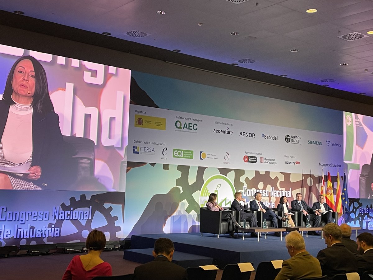 Industria Conectada 4.0 (@iconectada40) on Twitter photo 🔝¡Comienza la segunda parte de la mañana del #CongresoIndustria con la #MesadeCEOs!
<a href="/minturgob/">Ministerio de Industria y Turismo</a> <a href="/Accenture/">Accenture</a> <a href="/AENOR/">AENOR</a> <a href="/NipponGasesESP/">Nippon Gases España</a> <a href="/Siemens/">Siemens</a> <a href="/Telefonica/">Telefónica</a>
Síguelo #enDirecto ➡️ congresoindustria.gob.es/en-directo/
<a href="/dgipyme/">DGIPYME</a> #transformación #industriaespañola 🔝¡Comienza la segunda parte de la mañana del #CongresoIndustria con la #MesadeCEOs!
<a href="/minturgob/">Ministerio de Industria y Turismo</a> <a href="/Accenture/">Accenture</a> <a href="/AENOR/">AENOR</a> <a href="/NipponGasesESP/">Nippon Gases España</a> <a href="/Siemens/">Siemens</a> <a href="/Telefonica/">Telefónica</a>
Síguelo #enDirecto ➡️ congresoindustria.gob.es/en-directo/
<a href="/dgipyme/">DGIPYME</a> #transformación #industriaespañola