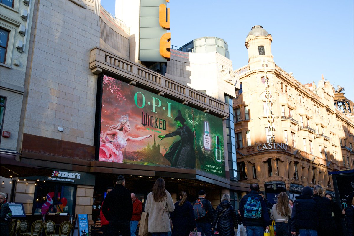 No Good Deed Goes Unpolished! 🧙🏻‍♀️🔮💅💚

Last year we teamed up with <a href="/OPINAILSUK/">OPI</a> to launch their #Wicked-inspired nail polish collection, designing #billboards that light up London.