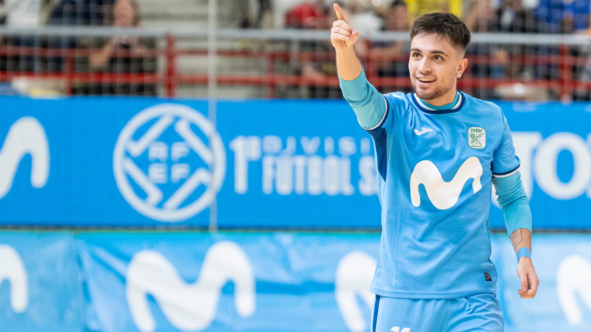 💙 El jugador interista, Eloy de Pablos, entre los mejores diez jugadores jóvenes del mundo en 2024 🏆🌟

El segoviano ha sido nominado por ello en la 25ª edición de los premios anuales de <a href="/futsalplanet97/">Futsalplanet.com</a> 🙌

📰 𝘕𝘰𝘵𝘪𝘤𝘪𝘢 𝘤𝘰𝘮𝘱𝘭𝘦𝘵𝘢 👉 intermovistar.com/2025/01/16/el-… 📌