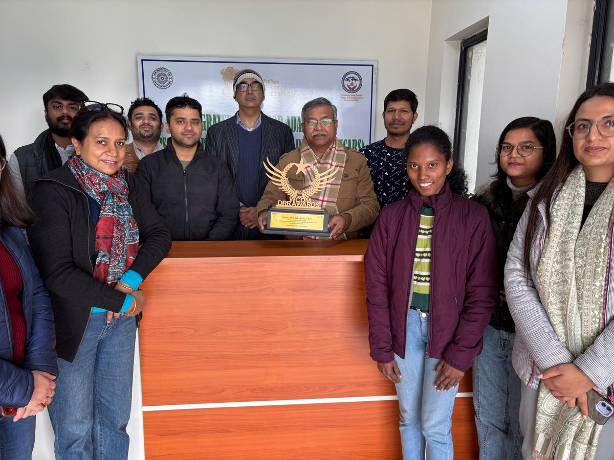 Hon'ble Minister of Commerce&amp;Industry, Shri <a href="/PiyushGoyal/">Piyush Goyal</a> ji, yesterday at Constitution Club of India, with of Hon’ble Justice Mr. M M Kumar &amp; Mr. Sanjay Kumar. ICARS, IITR is proud of <a href="/envirosafe2007/">Dr. Anil K. Gupta, Strategist, Leader, Professor</a> Prof. Anil Gupta's achievement &amp; extend our heartfelt congratulations. (2/2)