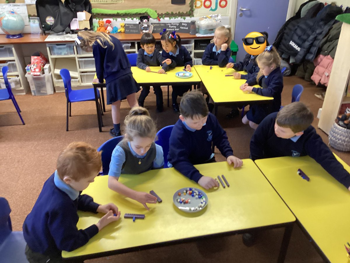 Yesterday in maths we explored tens and ones. We used the equipment to physically make two digits numbers. #stocktonwoodmaths