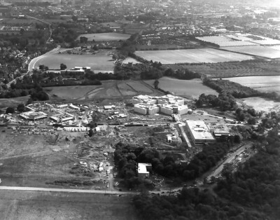 We’re starting 2025 by looking right back to the University’s origins in the 1960’s. Who recognises the very first buildings on our Canterbury campus? 🏢 🏗️

Let us know in the comments ⬇️

#TBT #ThrowbackThursday