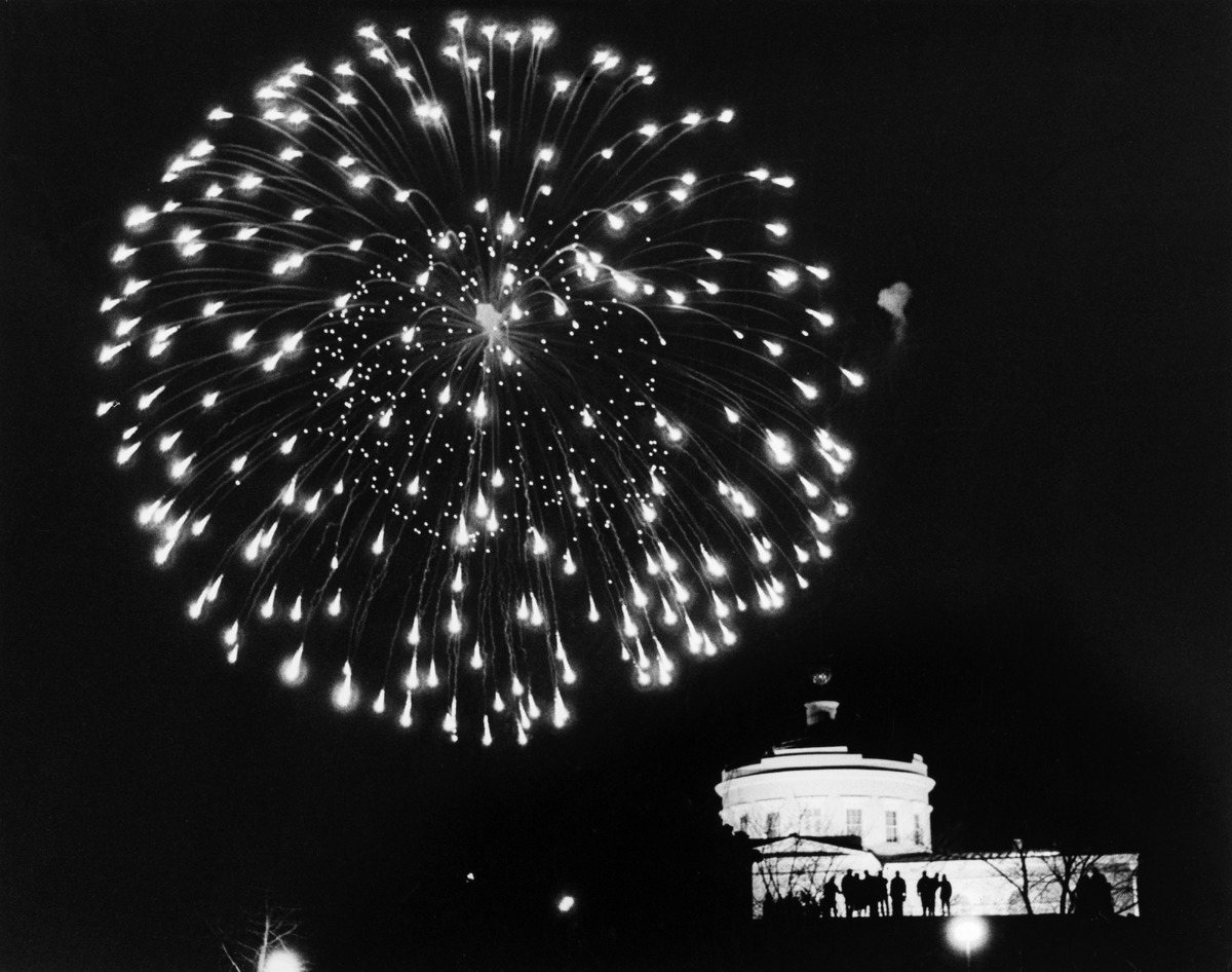 We wish all our friends, partners and followers a very #HappyNewYear!
Discover what is in store for the <a href="/Europeanaeu/">Europeana</a> Initiative and #DataSpace for #CulturalHeritage in 2025 in our new year's message➡️ bit.ly/3W9pZrH