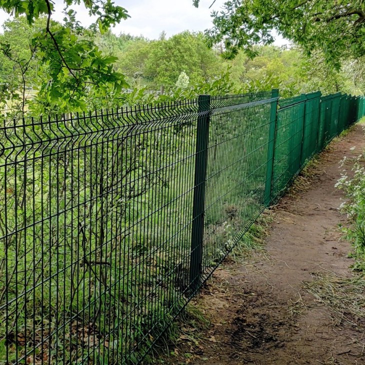 lemonfencing's tweet image. Security fencing and gates for a wide range of applications and businesses. Contact us on 01702615333/965620 or visit our website for more information or to get a quote. #Securityfencing #Security #Gates #Commercial #Southend #Essex