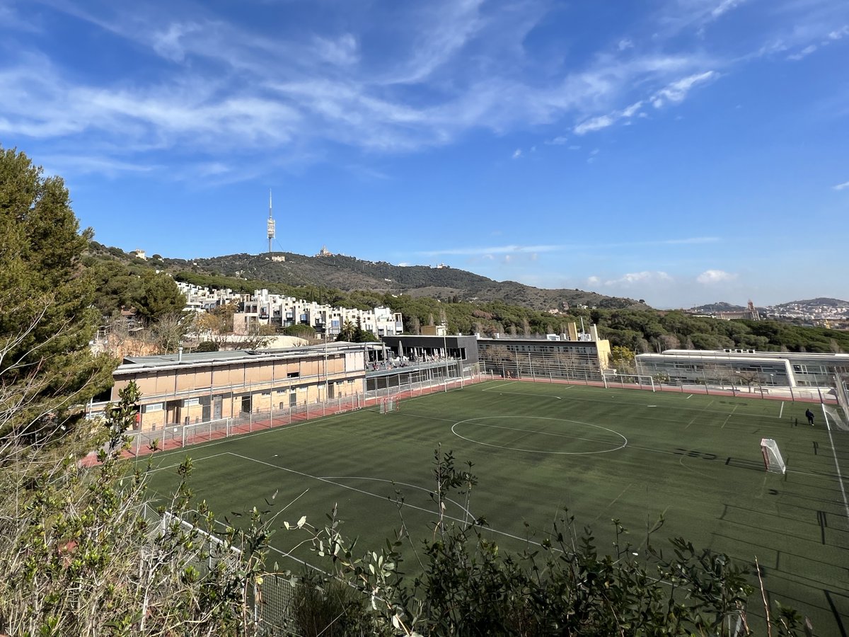 Entrevista de <a href="/beteve/">betevé</a> a la Núria Sabartés, directora de Claror Can Caralleu, sobre l'ampliació de l'aparcament de bicis del club i el futur impacte positiu que tindrà la implantació d'una nova estació de Bicing al costat del club:

beteve.cat/mobilitat/bici…