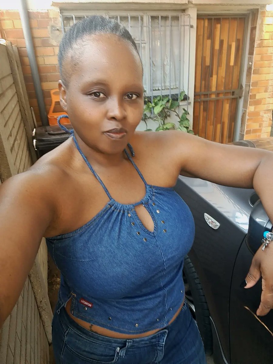 Yes! She the one who accepted me to join her football space on Twitter for the first ever. Through that space I got so many friends and the rest is history. Much love Madam <a href="/Khumibear/">Khumo</a>