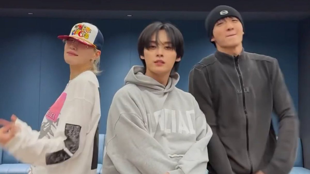 THAT'S THEIR MAKNAE 9-10 YEARS AGO 😭😭🙏🙏