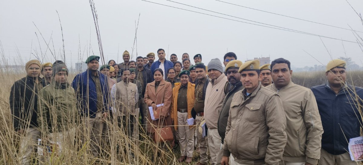 DEFCCOfficial's tweet photo. आज मुजफ्फरपुर स्थित #RCCF कार्यालय में आर्द्रभूमि (Wetlands) के भू-सत्यापन हेतु मोबाइल ऐप (ArcGIS Survey 123) पर आधारित प्रायोगिक प्रशिक्षण कार्यशाला का आयोजन किया गया। इस कार्यशाला में तिरहुत, समस्तीपुर, बेगूसराय, सीतामढ़ी और मिथिला वन प्रमंडलों के रेंज वन पदाधिकारी, वनपाल...1/1 https://t.co/E5EYbDQRll