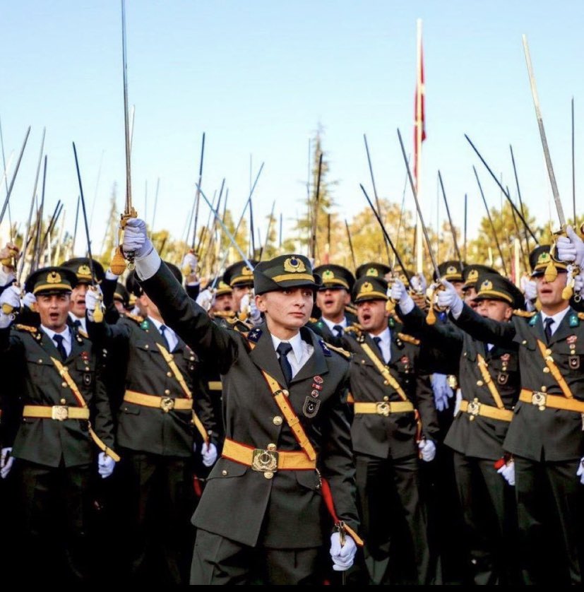 Atatürk’ün asil evlatları🇹🇷🇹🇷 yanınızdayız