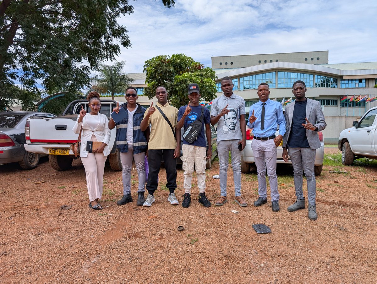 Zinasuzim's tweet image. Today, the President, Emmanuel Sitima and 8 other democrats appeared at the Magistrate Court in anticipation of trial commencement. 

However, the 'state' was not ready to kick start due to a medical appointment of one of the witnesses. 

Case postponed to the 3rd of February.