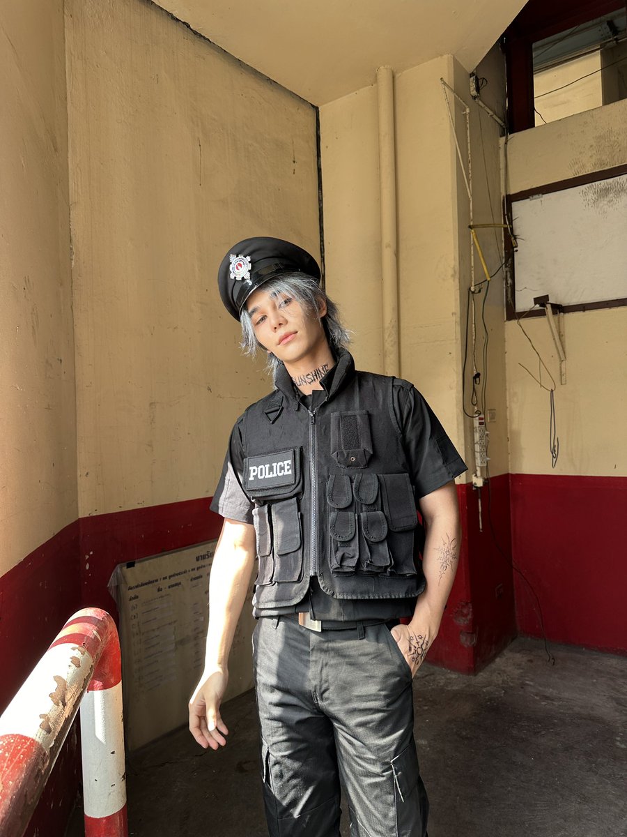 มีรูปไว้ใช้จับพวกคุณวันเสาร์เล่อะ
This pic is for arresting SATs