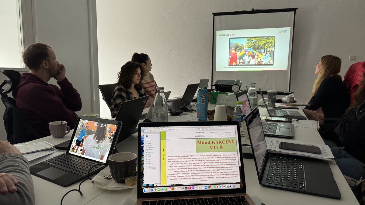 #BetOnSport #KickoffMeeting #KOM
Kick-Off Meeting for the 𝗕𝗲𝘁 𝗼𝗻 𝗦𝗽𝗼𝗿𝘁 - 𝗖𝗼𝗺𝗯𝗮𝘁𝗶𝗻𝗴 𝘀𝗽𝗼𝗿𝘁𝘀-𝗴𝗮𝗺𝗯𝗹𝗶𝗻𝗴 𝗮𝗱𝗱𝗶𝗰𝘁𝗶𝗼𝗻 𝘁𝗵𝗿𝗼𝘂𝗴𝗵 𝘀𝗽𝗼𝗿𝘁𝘀 project in Athens (13-14/1/25)!
info: symplexis.eu/bet-on-sport/
#ErasmusSport #OnlineGambling #health