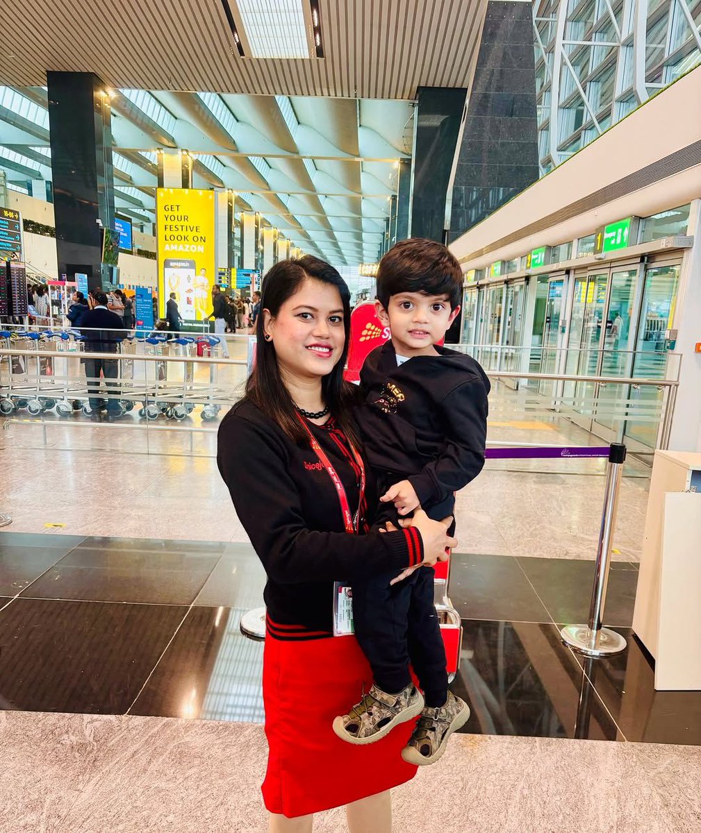 flyspicejet's tweet photo. Our passengers’ smiles are the reason we soar higher every day.
#flyspicejet #spicejet #welcome #smilecampaign #flywithsmile #passengers #flights #aviation #flyhigh #travelwithus #travel #addspicetoyourtravel https://t.co/uwj5gpneY1