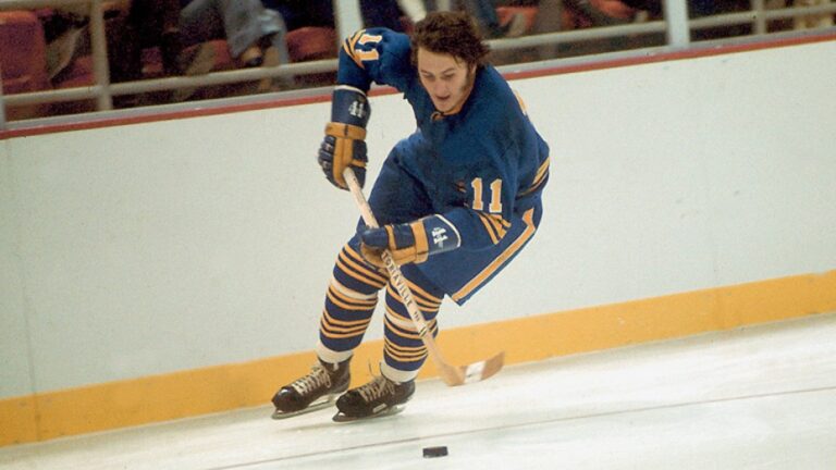 We are pleased to announce our initial lineup for the upcoming Batavia Sports Card Expo <a href="/BataviaDowns/">Batavia Downs Gaming & Hotel</a>.  Complete list of confirmed guests and to purchase tix, please visit legendsandstars.net.  Dates are subject to change. Signing times to be announced 7-10 days before show.