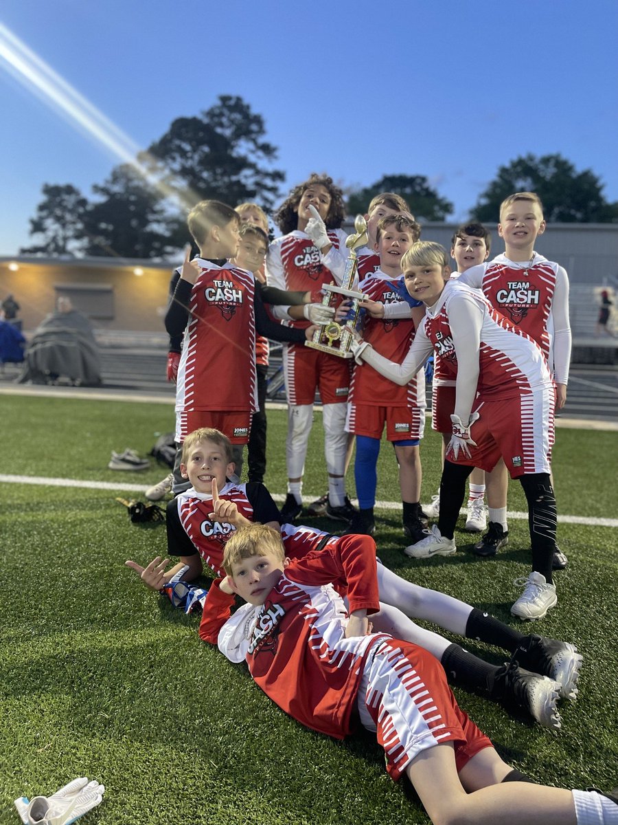 TeamCash7on7's tweet photo. Tryouts and practices are FREE! Only pay for the cost of your uniform this year ($100).

FNL Age Groups
8u/10u/11u/12/MS/HS Girls/JV Boys/ Varsity Boys.
Hogs vs Dogs 10u-18u Lineman Series

Tournament Dates are Every Friday Night 6pm-10pm starting February 21st through April 25th https://t.co/iLzodsg8WQ