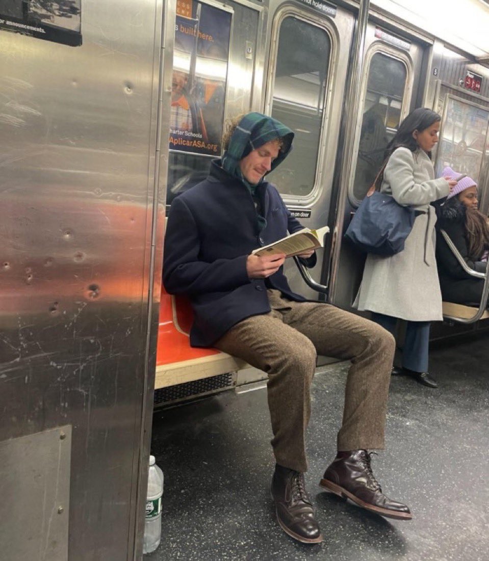 MarioNawfal's tweet photo. 🇺🇸NYC SUBWAY HERO DANIEL PENNY SPOTTED BACK ON THE TRAIN AFTER ACQUITTAL

One month after being found not guilty in the chokehold death of Jordan Neely, Daniel Penny was seen riding the NYC subway again.

https://t.co/EtjKbFPO5j