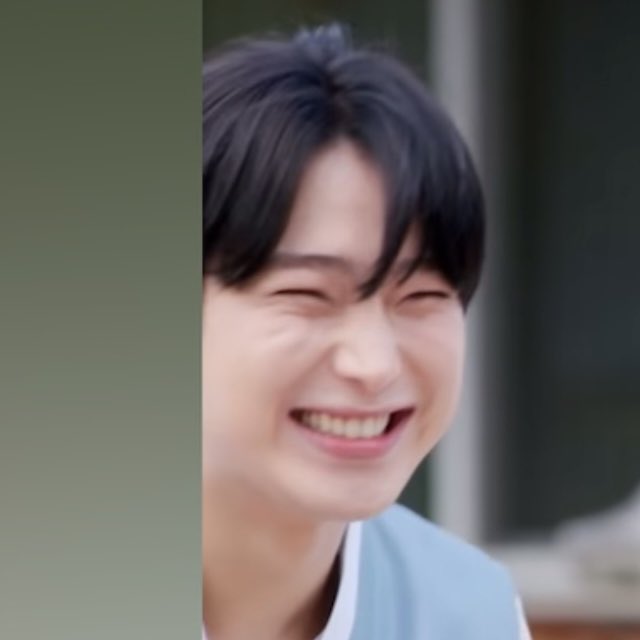 냠 tweet media