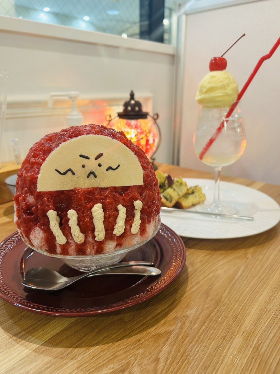 これはきゃわですね🫶
この季節でもかき氷食べられるお店あって嬉しい♡