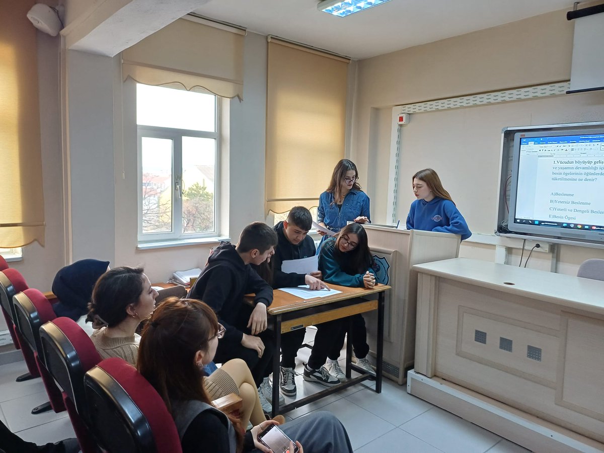 ✔Dönem Sonu Faaliyet Haftası Etkinliklerimiz devam ediyor! 
📍Uzunköprü 
"Zihinler bilgi ışığında yarışıyor, geleceğe ilham veriyoruz! 🧠🌟  #MEBfestival
<a href="/tcmeb/">Millî Eğitim Bakanlığı</a>
@edirne_valiliği
<a href="/edirnemem/">Edirne Milli Eğitim</a>
@uzunköprümem