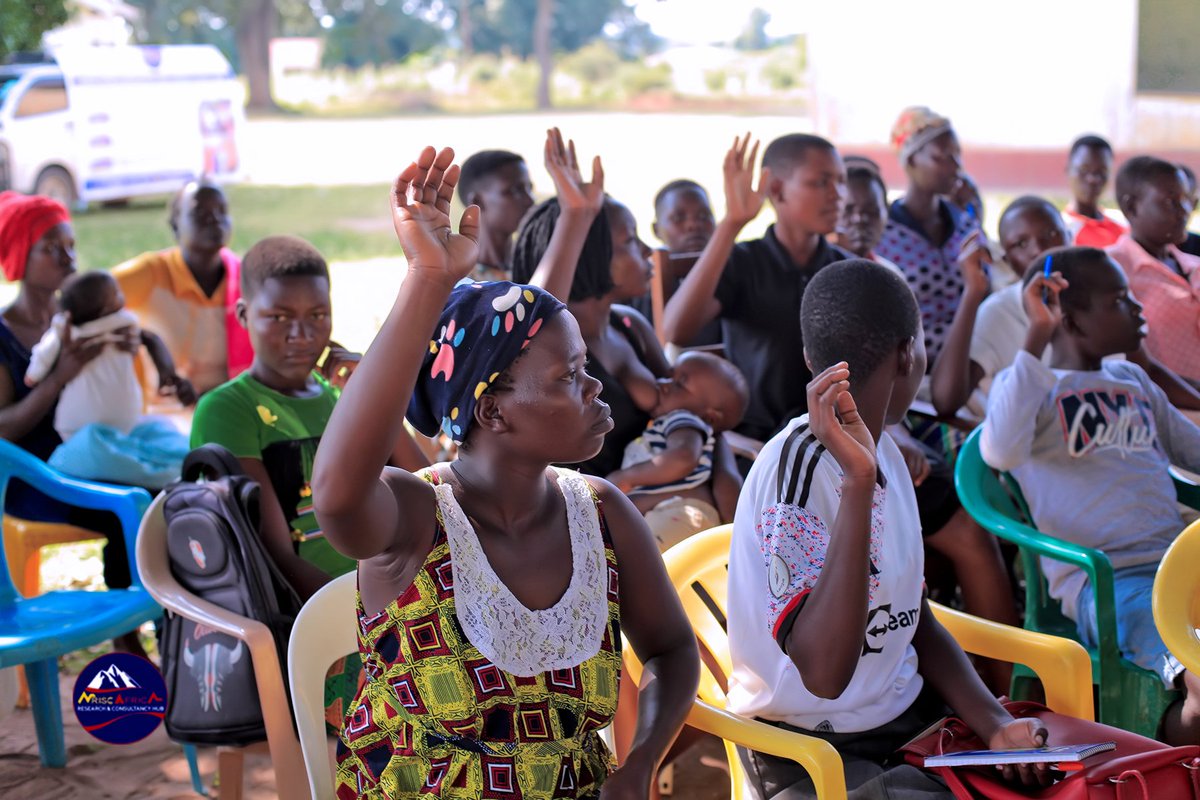 AAFRCH7's tweet photo. Young people must have the opportunity to lead change within their own communities. At Arise Africa, we seek ways to enable at-risk youths put their skills to use and improve them in order to make them better versions of themselves.
#YouthEmpowerment 
#CommunityDevelopment https://t.co/uclhorsav5