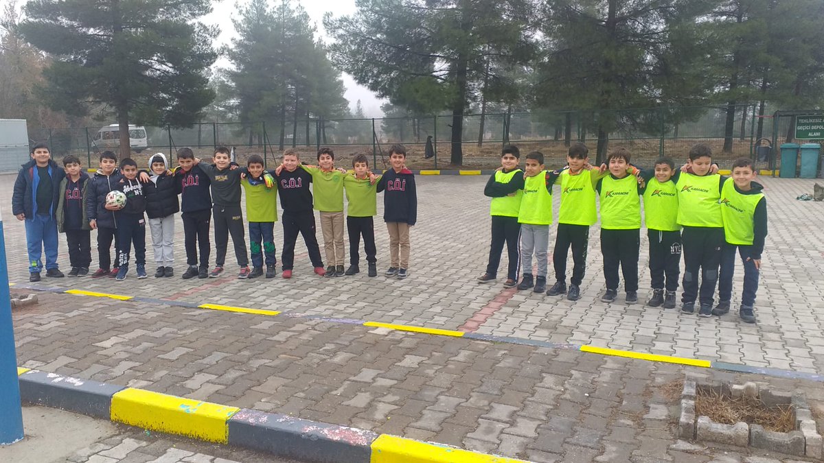 Türkiye Yüzyılı Maarif  Modeli kapsamında dönem sonu faaliyetlerimizi gerçekleştirdik. #MEBFestival #TürkiyeYüzyılıMaarifModeli 
<a href="/tcmeb/">Millî Eğitim Bakanlığı</a> 
@Yusuf_Tekin 
<a href="/vali_zorluoglu/">Murat Zorluoğlu</a> 
<a href="/asimsolak/">Asım Solak</a> 
<a href="/Murat4Kucukali/">Murat Küçükali</a>