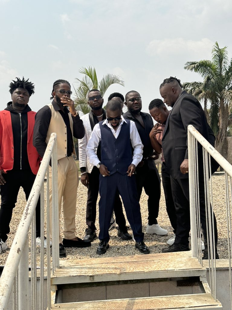 ShaddyJay01's tweet photo. I’ll See you guys tonight #suresure 👍 https://t.co/FNvd6Fm7je