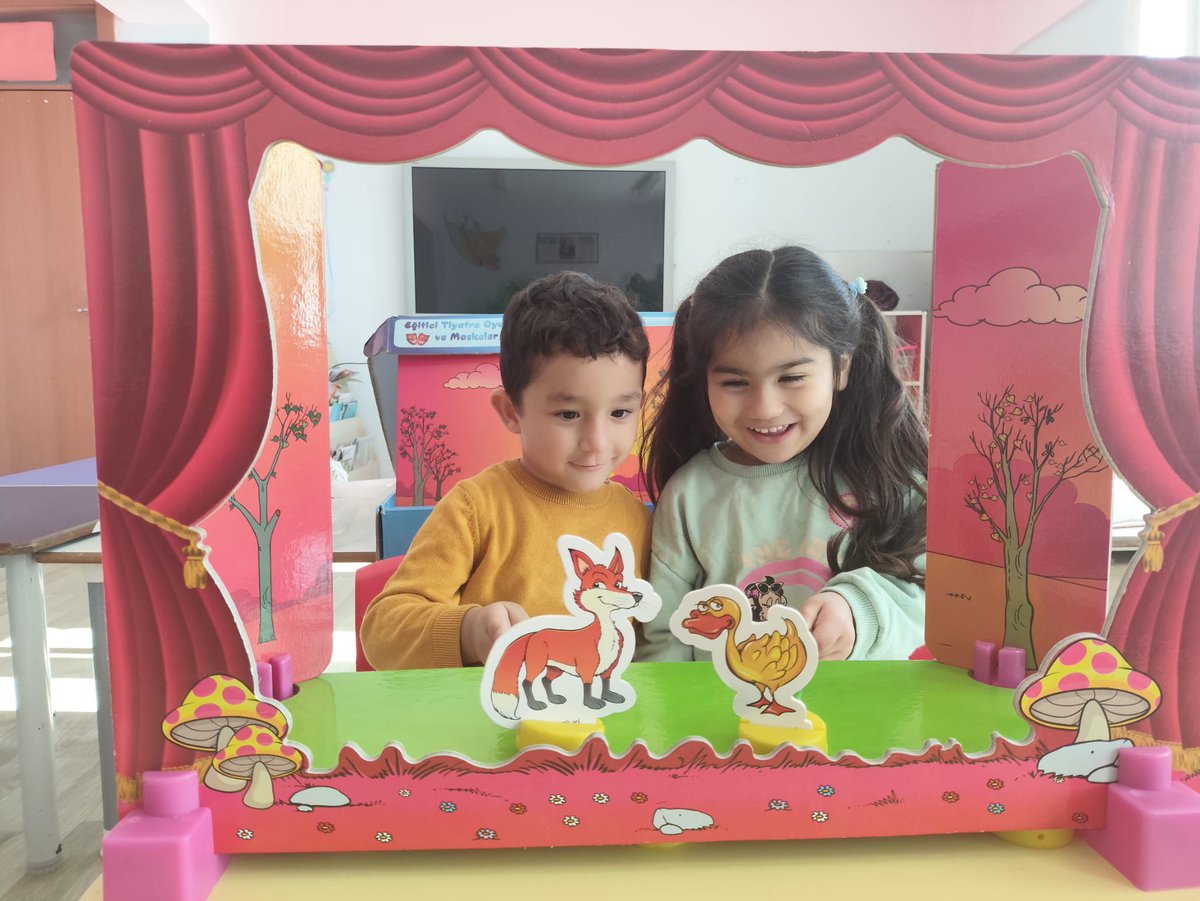 aydincikmem's tweet photo. Bakanlığımız Dönem Sonu Faaliyet Haftası kapsamında İlçemizde okullarımızda öğrencilerimiz birbirinden eğlenceli oyunlarla eğlenirken, bilgi yarışmaları ve kültürel etkinliklerin tadını çıkardılar. #MEBFestival
#köklerdengeleceğe
@ahpehlivan53 @fazilet_durmus 
@aydincik_33 https://t.co/oMJuUgcVdb