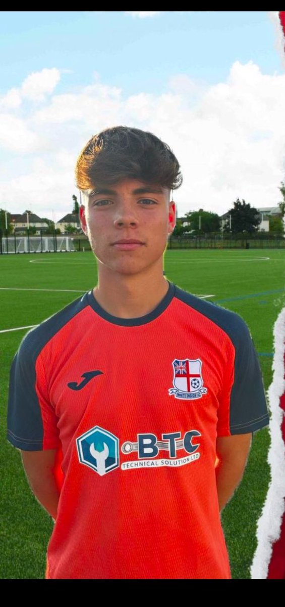tomblake89's tweet photo. @players__cv Due to current club folding, now looking for a team around step 5/6.

Based in Essex willing to travel. Hardworking 17 year old with good attitude. Attacking midfielder can also play in the 8 and on the wing.
Recent clubs White Ensign/BasUtd R

Pls contact for trial https://t.co/93tT4mClUc