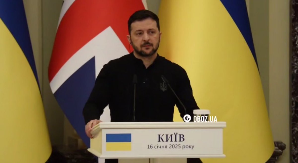 ❗️👀 Russian drone flew past the Mariinsky Palace today, where Zelensky and Starmer met.

"We will send a greeting in return!," — Zelensky