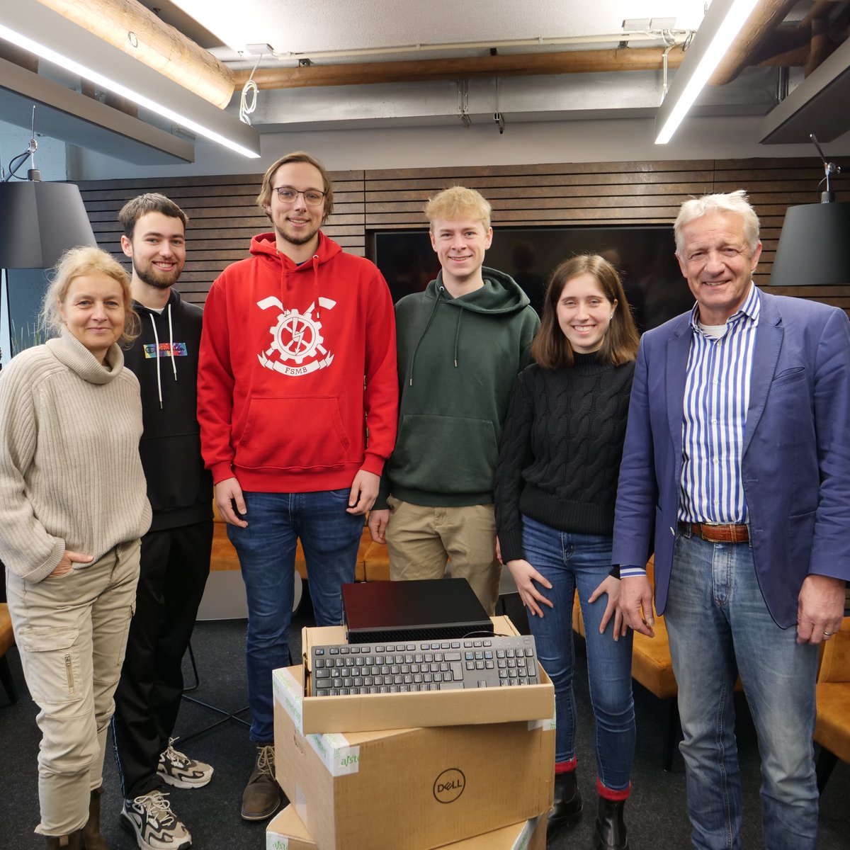 RWTH Fakultät 4 (@rwthfakultaet4) on Twitter photo 📷 Neue Technik für die Fachschaft!
Das neue Jahr beginnt mit einem Highlight: Dank der großzügigen Unterstützung des Fördervereins 4ME darf sich die <a href="/fsmbrwth/">FSMB der RWTH Aachen</a>, über drei brandneue PCs freuen!
#RWTH #Aachen #University #NewTechnology #MakeFutureWithUs 📷 Neue Technik für die Fachschaft!
Das neue Jahr beginnt mit einem Highlight: Dank der großzügigen Unterstützung des Fördervereins 4ME darf sich die <a href="/fsmbrwth/">FSMB der RWTH Aachen</a>, über drei brandneue PCs freuen!
#RWTH #Aachen #University #NewTechnology #MakeFutureWithUs