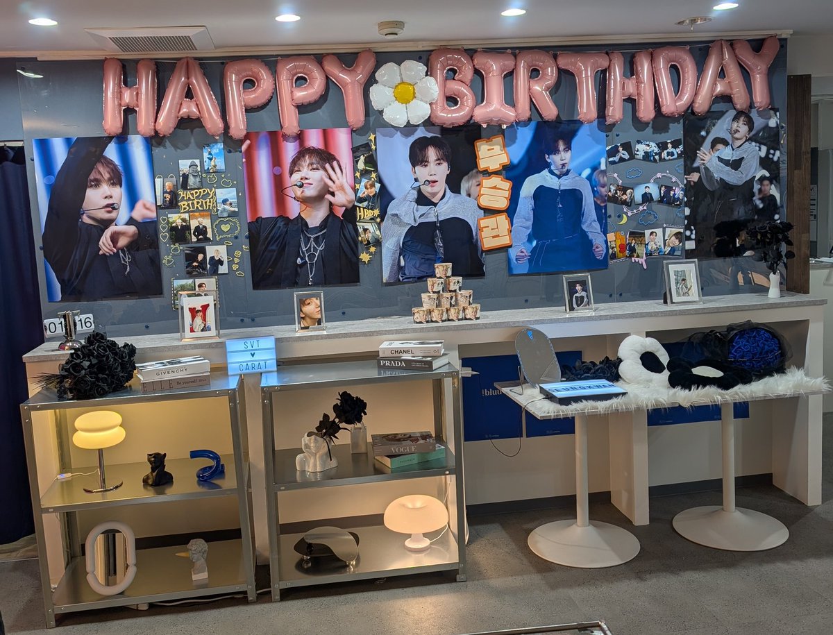 deko3149's tweet photo. Happy　Birthday　SEUNGKWAN🍊🎂
推しのセンイルを今年もぶぺんチングと一緒に楽しく過ごしました💞
カプホもたくさんGETして、幸せビタミンBoo充電完了🍊

#Happy_SEUNGKWAN_Day
#승관이에게_모두가_동그란_사랑을 
#승관 https://t.co/K1hYENe1ta