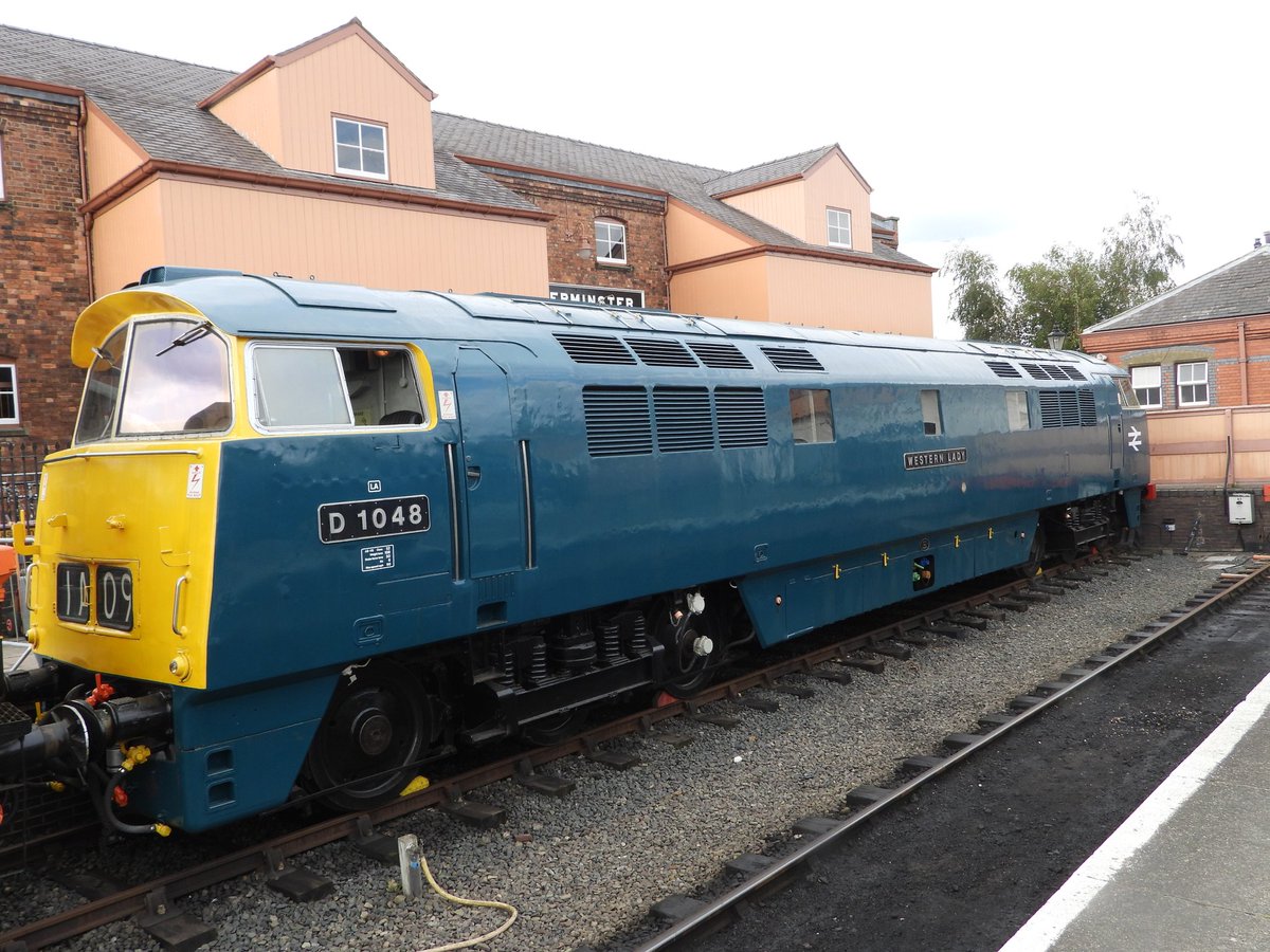 DanSpotter86's tweet image. THE WESTERN LADY!!!

Here's a shot of Western Class 52 D1048 "Western Lady" seen here at the Svr Autumn 🍂 Deisel Gala 🍂 and looking stunning on October 2024. @svrofficialsite #D1048 @SVR #Class52 #westernlady #Nikon #svrdeiselgala2024 #Class52Western